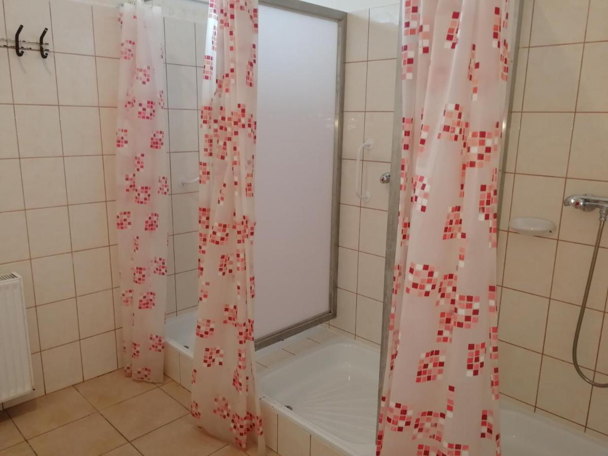 Napsugar Szallo Baja Buitenkant foto