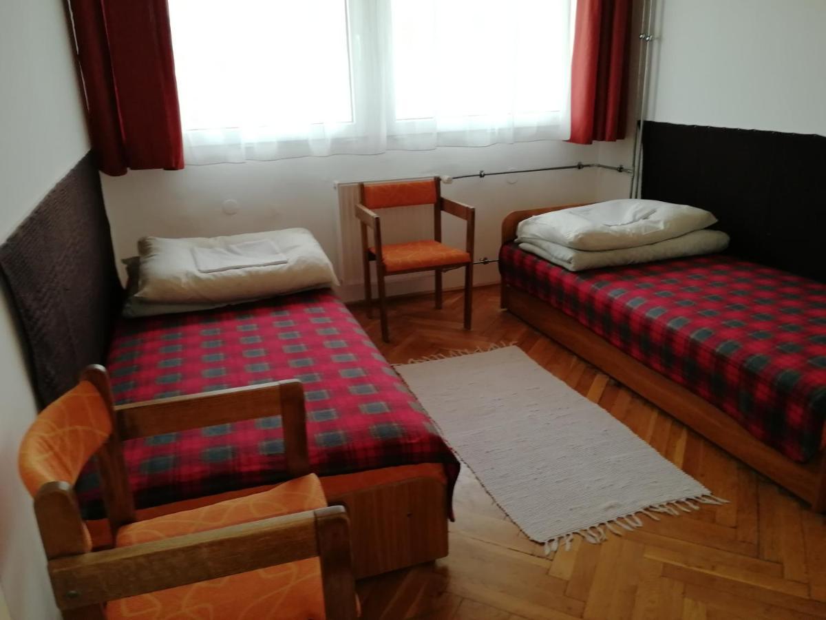 Napsugar Szallo Baja Buitenkant foto